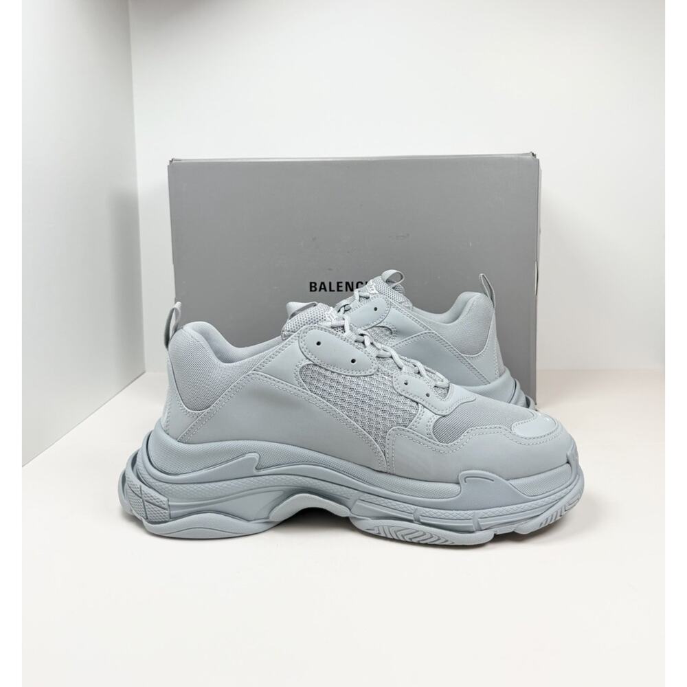 Balenciaga Triple S Sneakers in Grey - Picture 5 of 10